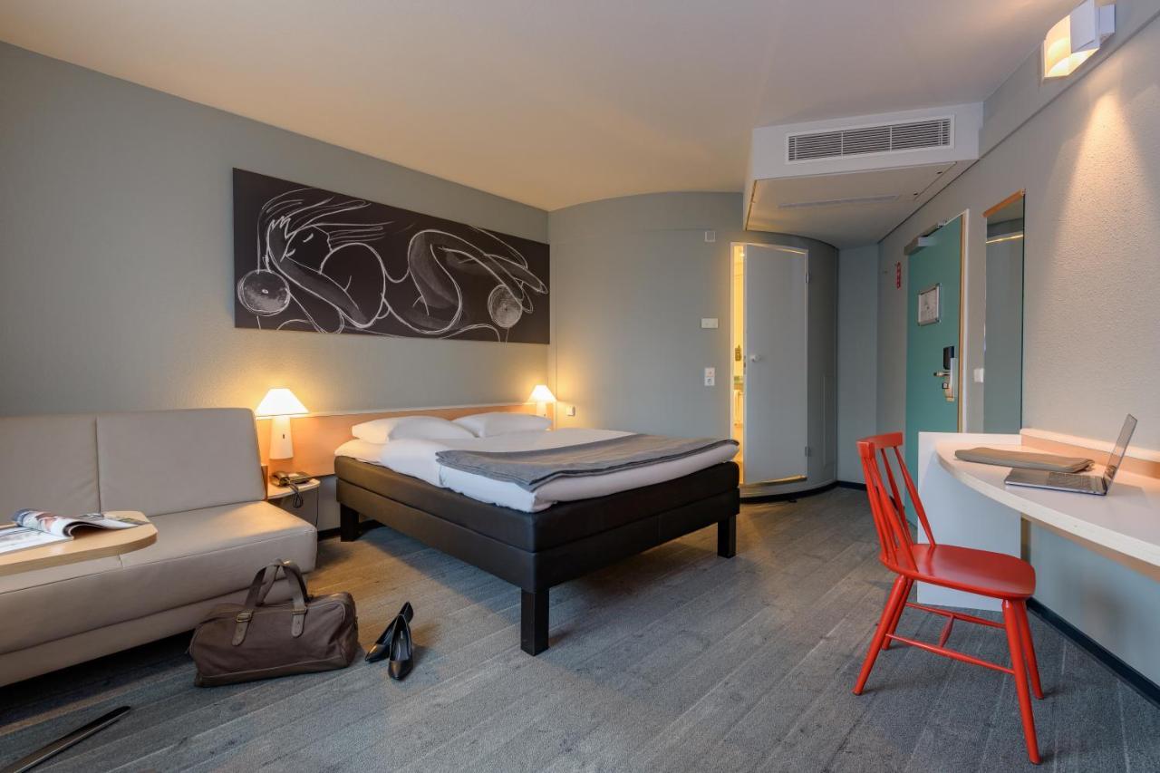 Hotel Ibis Hamburg Alsterring Esterno foto