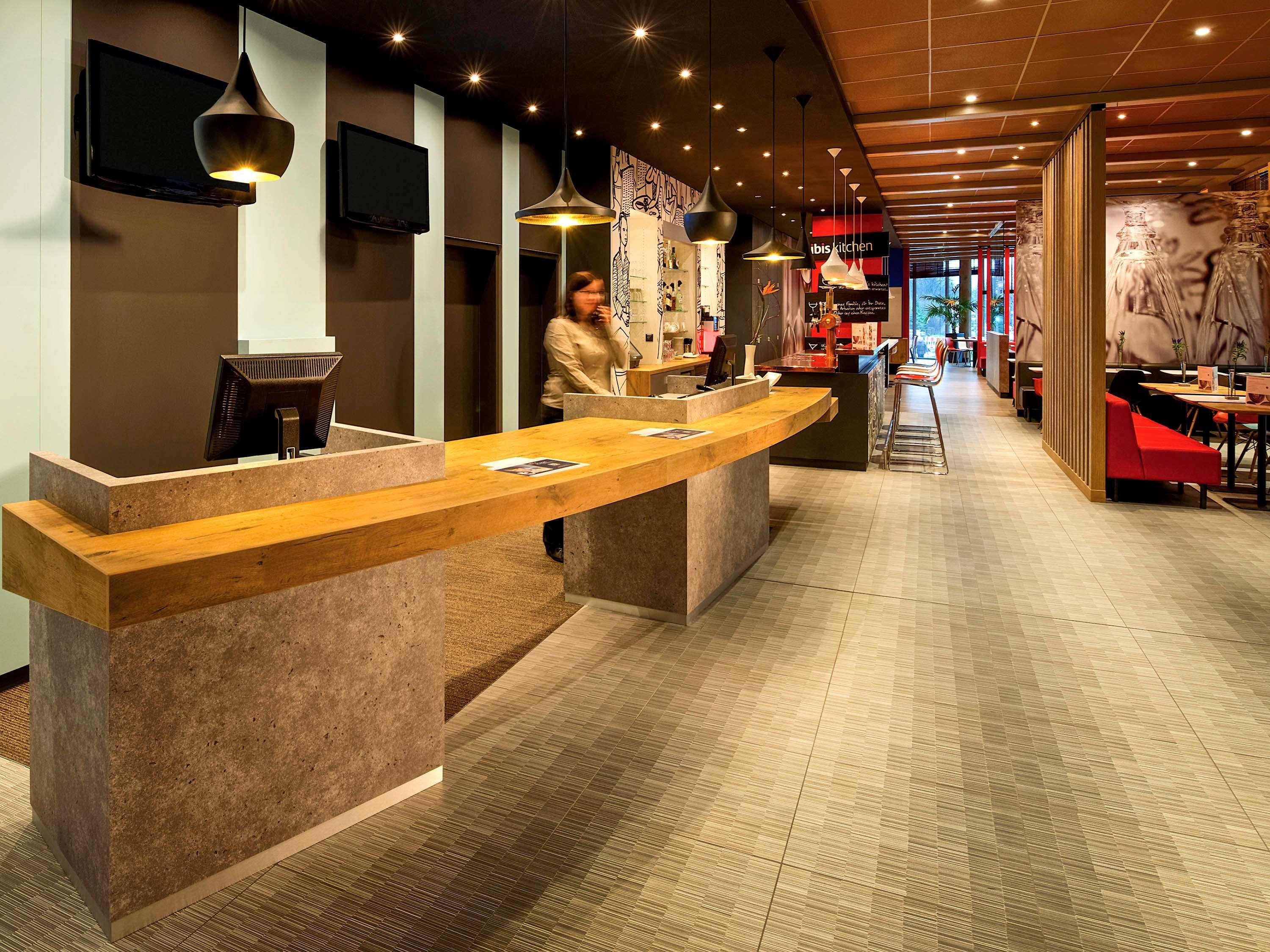 Hotel Ibis Hamburg Alsterring Esterno foto